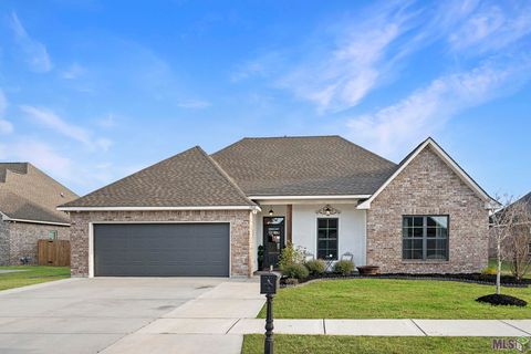 Photo of 4908 Trial Dr, Addis, LA 70710 (MLS # BR2026002765)