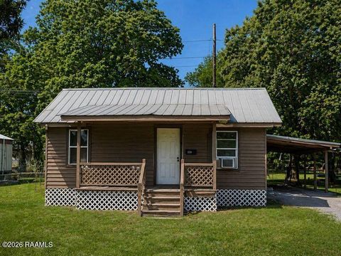 Photo of 220 S Leonard Street, Abbeville, LA 70510 (MLS # 2600003866)