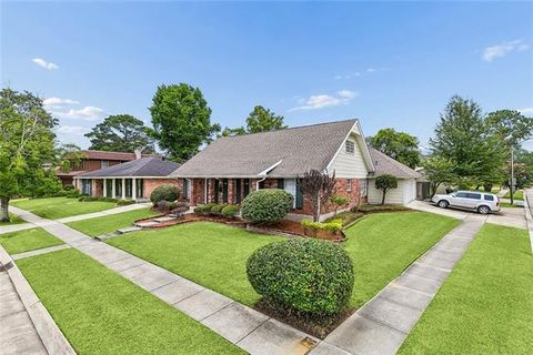 Photo of 3784 Mimosa Court Ct, New Orleans, LA 70131 (MLS # NO2559123)