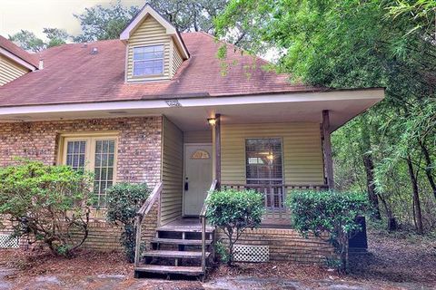 Photo of 134 Napoleon Avenue Ave, Slidell, LA 70460 (MLS # NO2555616)