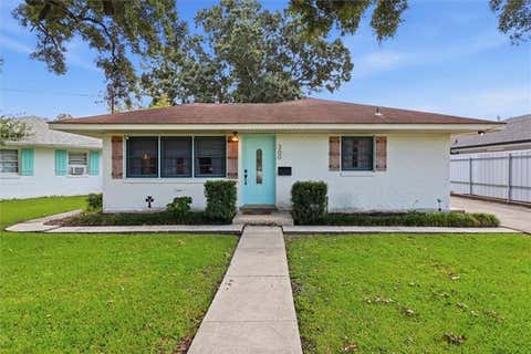 Photo of 300 Faye Avenue Ave, Metairie, LA 70003 (MLS # NO2569915)