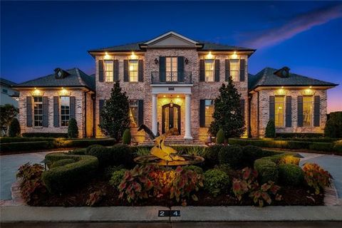 Photo of 24 Royal Palm Drive Dr, Kenner, LA 70065 (MLS # NO2554357)