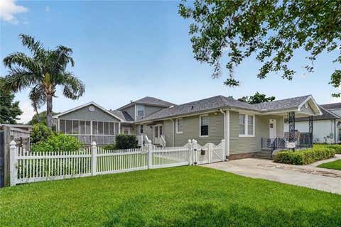 Photo of 3749 Bauvais Street ST, Metairie, LA 70001 (MLS # NO2567415)