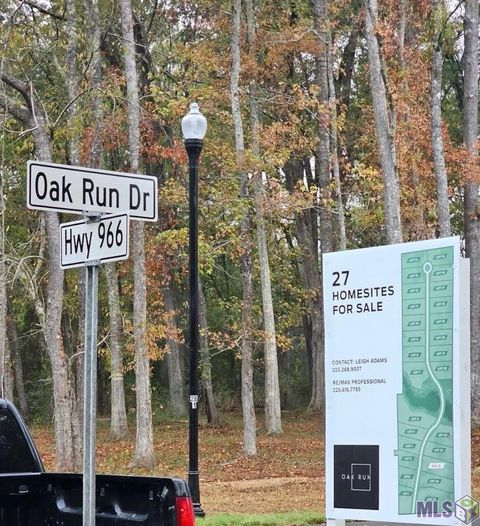 Photo of 4009 Oak Run Dr Dr, St. Francisville, LA 70775 (MLS # BR2026003192)