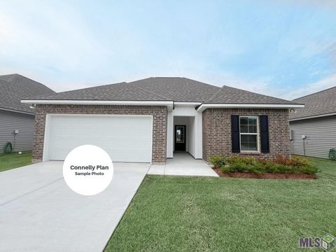 Photo of 322 Tregre Lane, Thibodaux, LA 70301 (MLS # BY2026004789)