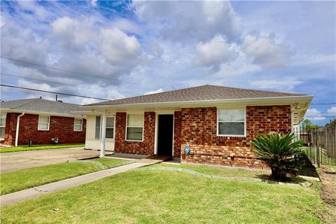 Photo of 2620 Wilkerson Drive Dr, Marrero, LA 70072 (MLS # NO2552333)