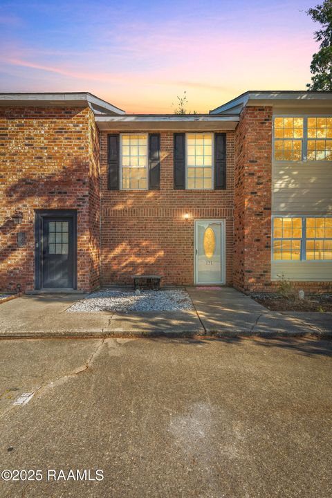 Photo of 171 Southfield Parkway, Lafayette, LA 70506 (MLS # 2500004596)