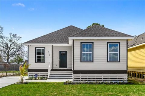 Photo of 216 Trudeau Drive Dr, Metairie, LA 70003 (MLS # NO2559420)