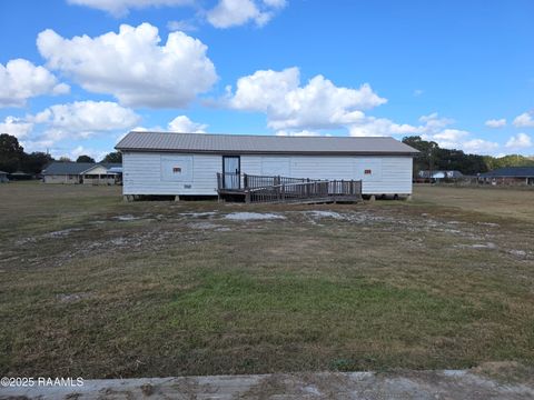 Photo of 550 E Hickory Street, Ville Platte, LA 70586 (MLS # 2500006111)