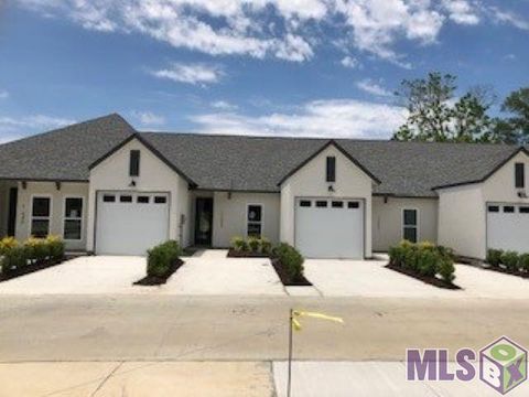 Photo of 17530 Comfort Blvd Blvd, Saint George, LA 70817 (MLS # BR2026002471)