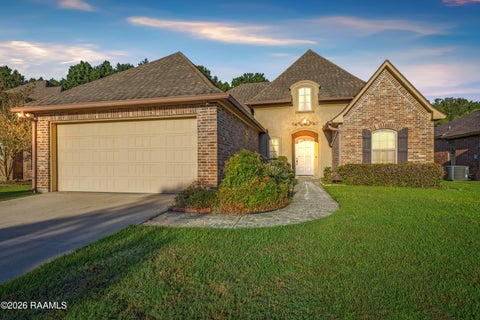 Photo of 105 Dogleg Drive, Broussard, LA 70518 (MLS # 2600009648)