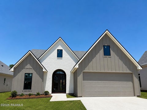 Photo of 111 Fountain Mdw Drive, Broussard, LA 70518 (MLS # 2600002827)