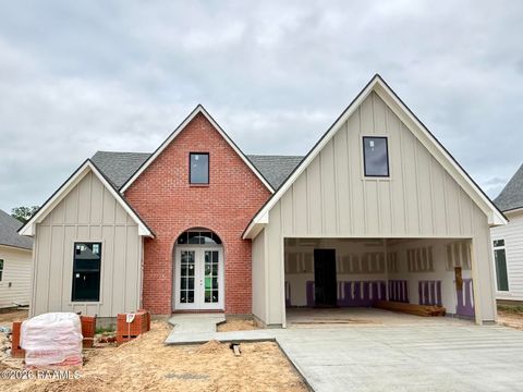 Photo of 111 Fountain Mdw Drive, Broussard, LA 70518 (MLS # 2600002827)