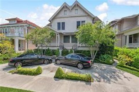 Photo of 1511 Robert Street ST #1/2, New Orleans, LA 70115 (MLS # NO2557949)