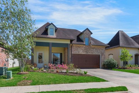 Photo of 213 Golden Cypress Drive, Youngsville, LA 70592 (MLS # 2600002320)