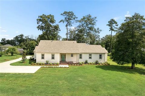 Photo of 44060 Forbes Farm Drive DR, Hammond, LA 70403 (MLS # NO2565230)