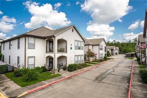 Photo of 350 Emerald Forest Boulevard Blvd #27102, Covington, LA 70433 (MLS # NO2546823)