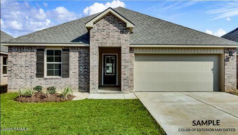 Photo of 1506 Colonel Ridge, New Iberia, LA 70560 (MLS # 2600003148)