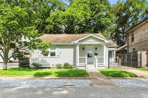 Photo of 466 Focis Street St, Metairie, LA 70005 (MLS # NO2564888)