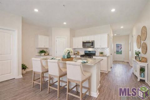 Photo of 7800 Collin Trails Trl, Denham Springs, LA 70726 (MLS # BR2026002140)