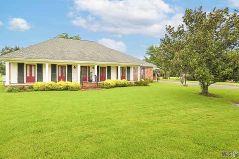 Photo of 616 Parkside Dr Dr, Thibodaux, LA 70301 (MLS # BY2026012834)