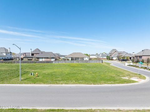 Photo of 307 Gunter Grass Court, Lafayette, LA 70508 (MLS # 2600002264)