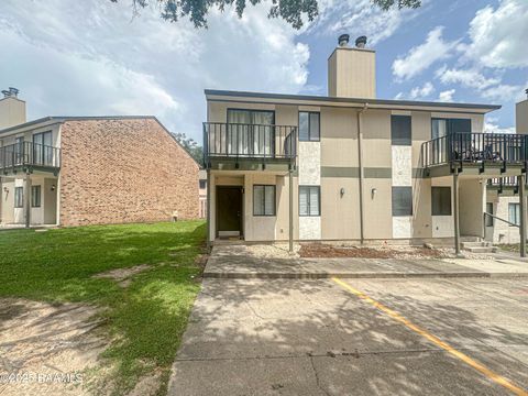 Photo of 3500 E Simcoe Street #62, Lafayette, LA 70501 (MLS # 2500005620)