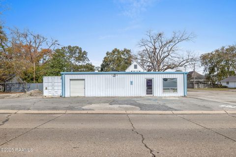 Photo of 304 W Plaquemine Street, Jennings, LA 70546 (MLS # 2500006412)