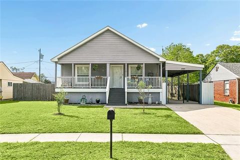 Photo of 120 Livingston Avenue, Arabi, LA 70032 (MLS # NO2551552)