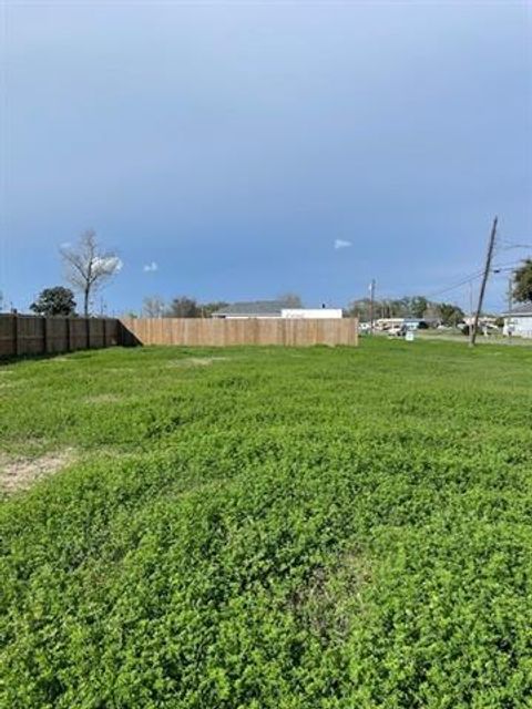 Photo of Lot 3A Toledano Street, Kenner, LA 70062 (MLS # NO2546588)