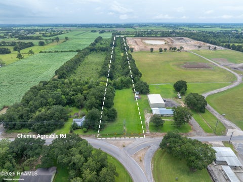 Photo of 1300 Blk Chemin Agreable RD, Youngsville, LA 70592 (MLS # 2600008105)