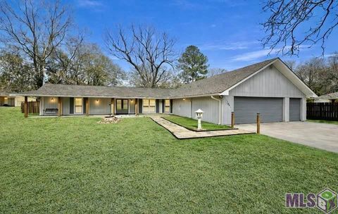 Photo of 13893 Achord Ln Ln, Walker, LA 70785 (MLS # BR2026002244)