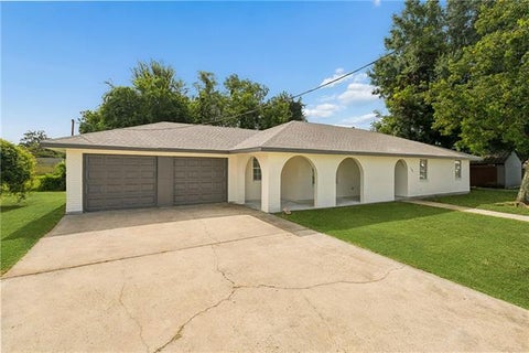 Photo of 158 E 7th Street St, Reserve, LA 70084 (MLS # NO2567972)