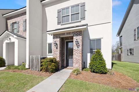 Photo of 5030 Myrtle Trail Dr Dr, Baton Rouge, LA 70820 (MLS # BR2026005011)