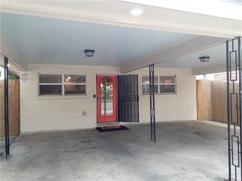 Photo of 1668 N Broad Street St, New Orleans, LA 70119 (MLS # NO2545179)