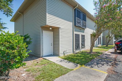 Photo of 155 High Meadows Boulevard #165, Lafayette, LA 70507 (MLS # 2500002979)