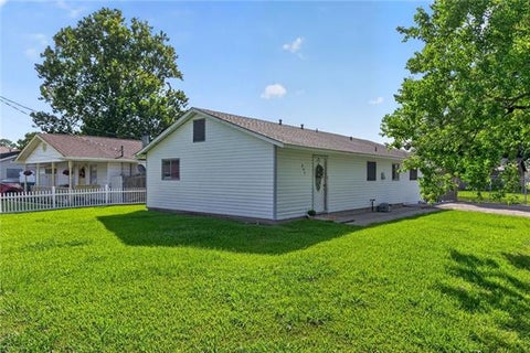 Photo of 395 Helis Drive DR, Waggaman, LA 70094 (MLS # NO2572939)