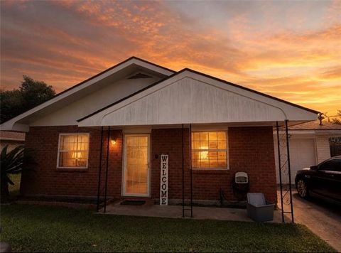 Photo of 240 E 12th Street St, Reserve, LA 70084 (MLS # NO2556198)
