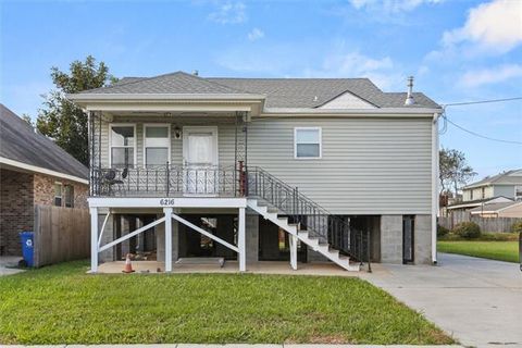 Photo of 6216 Cameron Boulevard Blvd, New Orleans, LA 70122 (MLS # NO2544965)