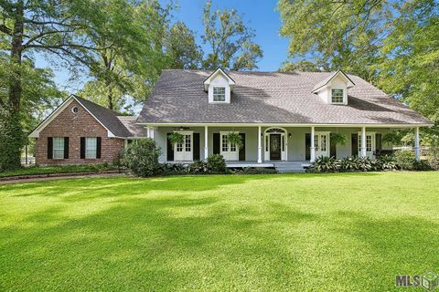 Photo of 14370 Dallas Dr Dr, Denham Springs, LA 70726 (MLS # BR2026007058)