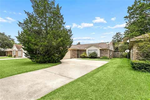 Photo of 314 Portsmouth Drive Dr, Slidell, LA 70460 (MLS # NO2565673)