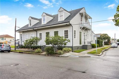 Photo of 2001 Laharpe Street St, New Orleans, LA 70116 (MLS # NO2561419)