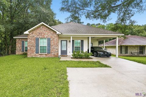 Photo of 10332 Cloudland Dr Dr, Central, LA 70818 (MLS # BR2026009893)