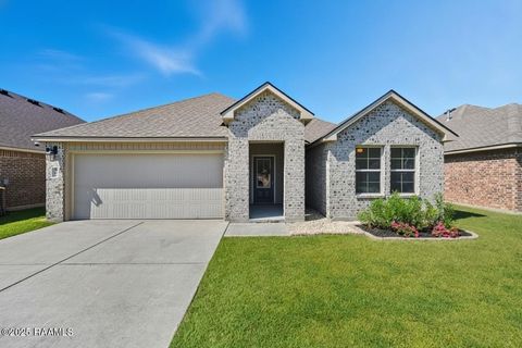 Photo of 102 Whirlaway Drive, Lafayette, LA 70507 (MLS # 2500004258)