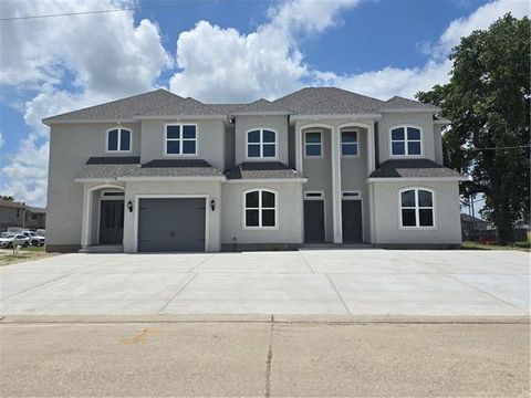 Photo of 81 Dunleith Court, Destrehan, LA 70047 (MLS # NO2558743)