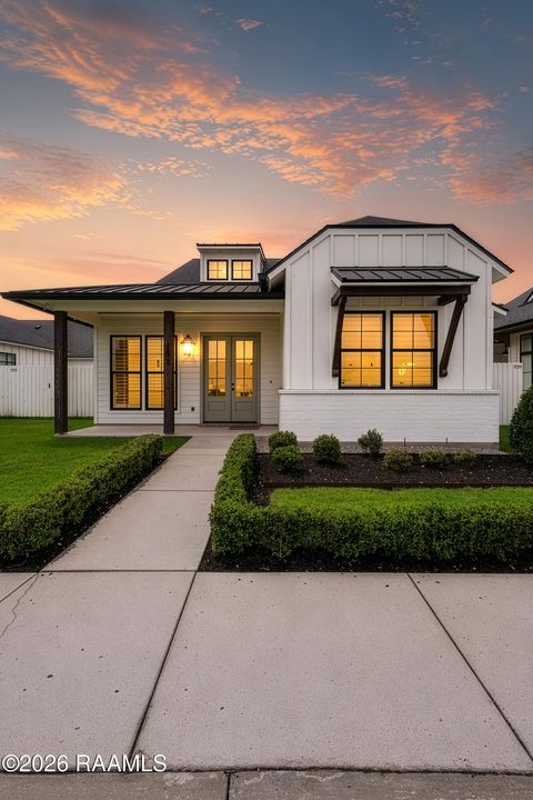Photo of 103 Tea Rose Drive, Broussard, LA 70518 (MLS # 2600004644)