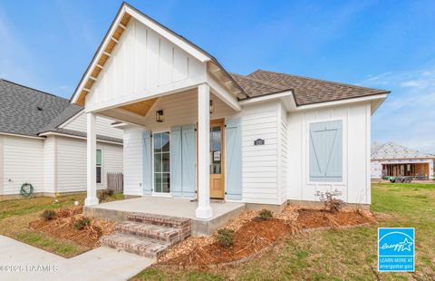 Photo of 120 Bayfield Drive, Youngsville, LA 70592 (MLS # 2500004560)