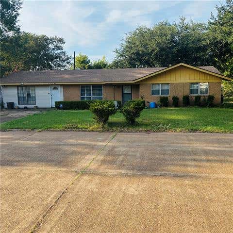 Photo of 5007 Blanche Street DR, Alexandria, LA 71301 (MLS # CN2573835)