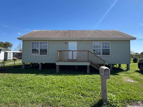 Photo of 206 East 69th Place, Cut Off, LA 70345 (MLS # BY2026006404)