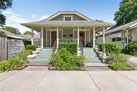Photo of 2718 Burdette Street ST, New Orleans, LA 70125 (MLS # NO2569881)